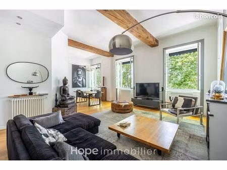 appartement 4 pièces 103 m²