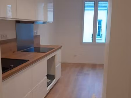 t2 30m² fbg st nicolas