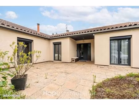 maison 6 pièces 150 m²