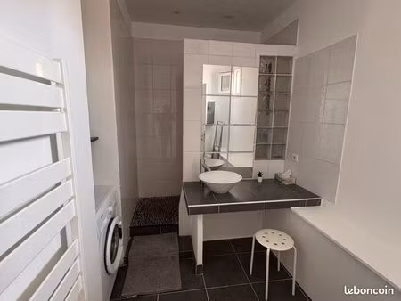 appartement t2 meublé à toulon