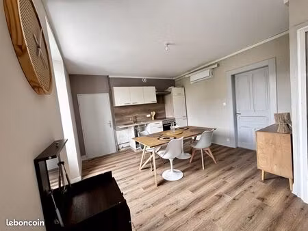 t2 meublé neuf 40m2 équipé