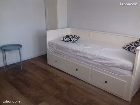 studio meublé 17m² proche ifsi