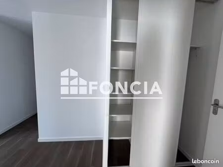 appartement 3 pièces 64 m²