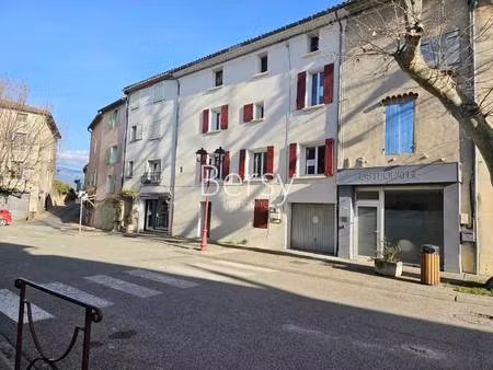 local commercial à louer
