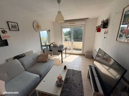 t2 blaye residence avec piscine