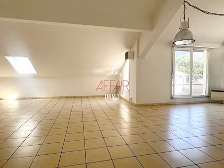 location appartement 6 pièces 168 m² à collonges-sous-salève (74160)