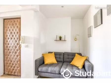 chambre 1 pièce 10 m²