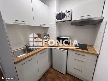 studio 1 pièce 31 m²