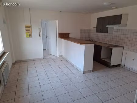 location appartement f2