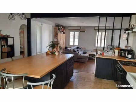 maison 160m²  meublée ou vide  3 chambres