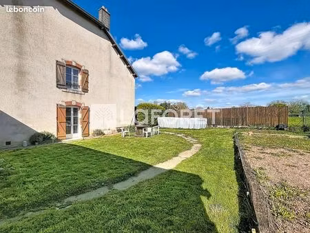 maison 4 pièces 141 m²