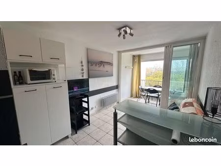 studio meublé