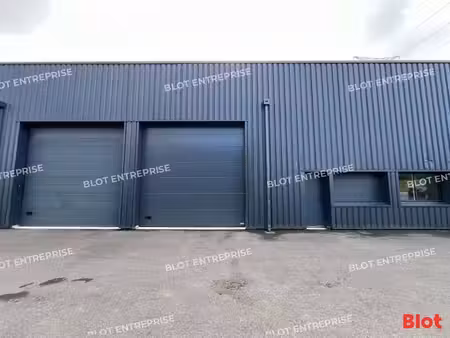 entrepôt à vendre