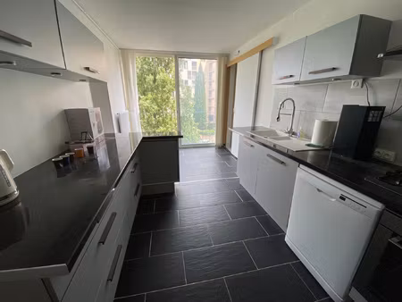appartement t4 83 m2 avec parking et cave