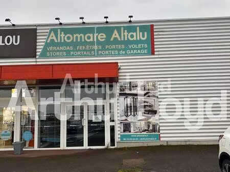 local commercial à louer