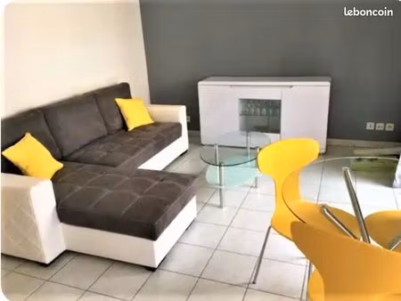 t2 - 40 m2 meublé à decines