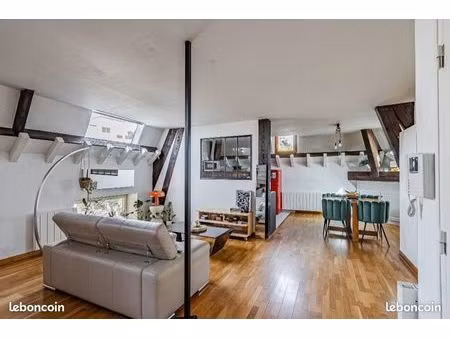 t3 duplex meublé – visites à distance possibles - parking - 91m2 - lyon 5e – dispo 5 juill