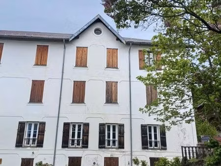 vend appartement 3 pièces a peira cava