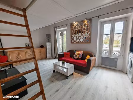 superbe appartement refait neuf lumineux 1et. centre cannes