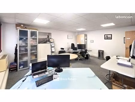 bureaux 27 m²