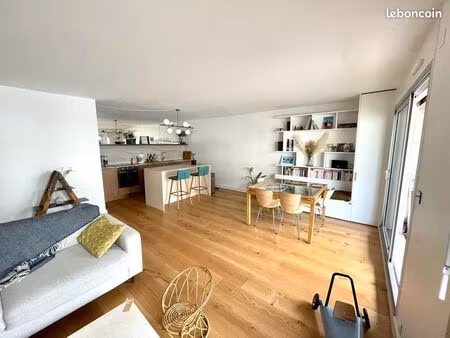 appartement meublé 72m2 avec grande terrasse