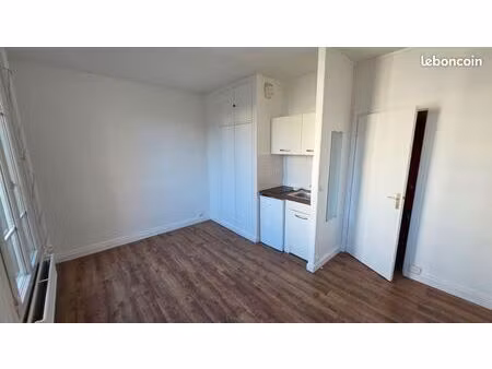 studio 1 pièce 19 m²