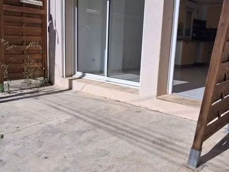appartement type 3 de 60m2 avec extérieur