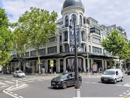 local commercial 67 m²