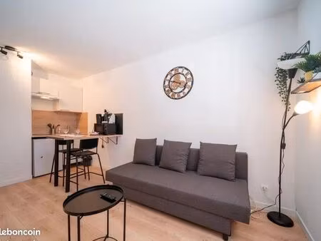 studio 1 pièce 19 m²