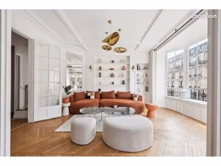 bel appartement haussmanien entièrement rénové