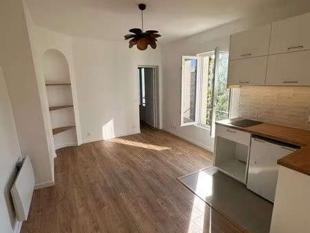 2 pièces refait à neuf-michel bizot