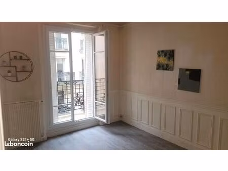 très agréable et clair 2 pièces de 39m2 avec balcon proche balard