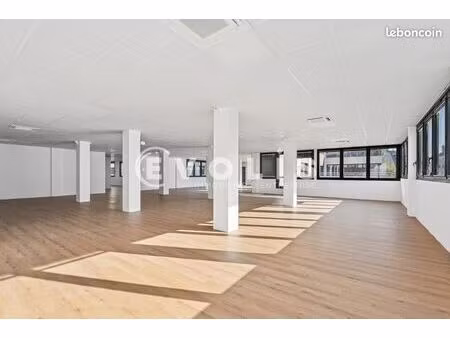 bureaux 2 888 m²