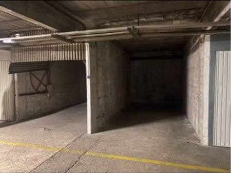 box parking sécurisé