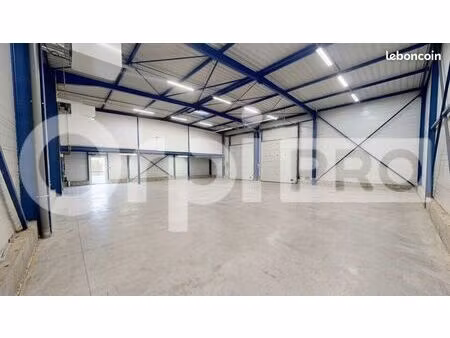 local commercial 483 m²