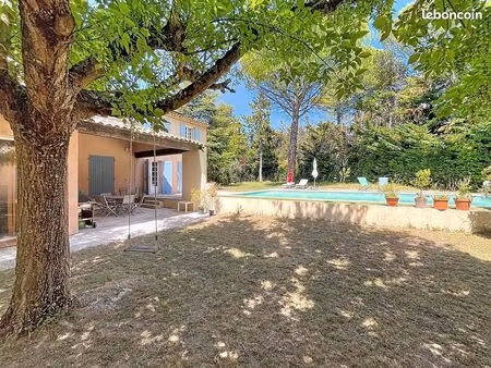 propriété 9 pièces 286 m²