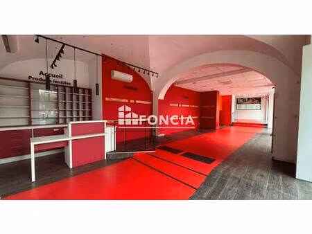 local commercial à vendre