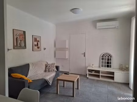 location t2 meublé. idéal étudiant ou professionnel du 07 septembre au 31 mai