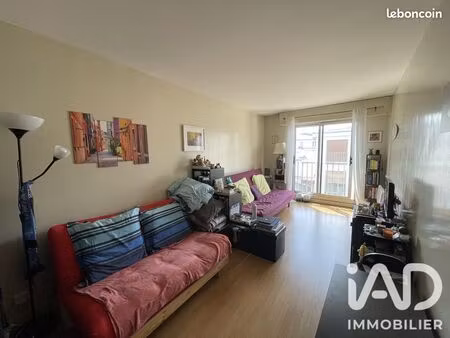 studio 1 pièce 30 m²