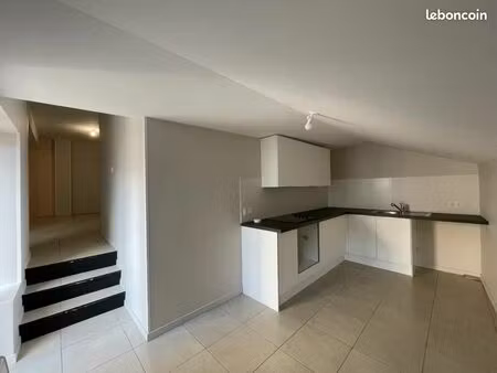 appartement 3 pièces 65 m²