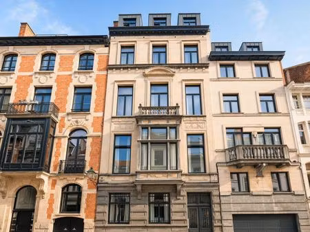 appartement à louer à saint-gilles € 4.300 (lpkgh) - victoire junot location | zimmo
