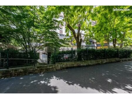 appartement 3 pièces 69 m²