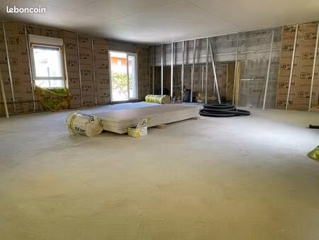 appartement plateau de 75 m² à rénover