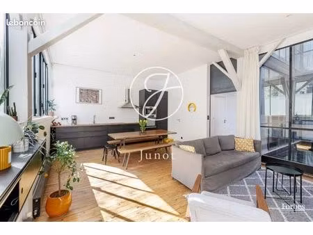 loft 3 pièces 80 m²