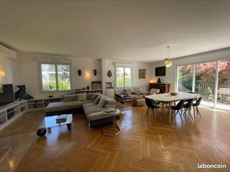 appartement 4 pièces 138 m²