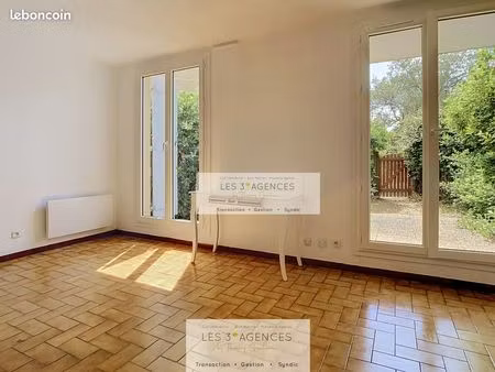studio 1 pièce 23 m²
