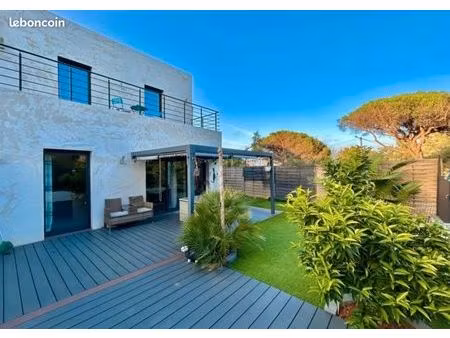 villa 5 pièces st aygulf