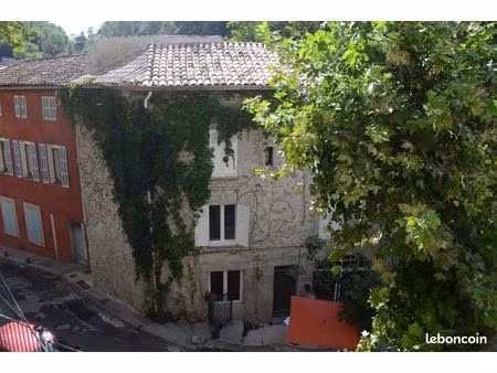 grande maison de village 360 m² meounes