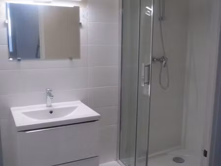 location t2 toulon centre