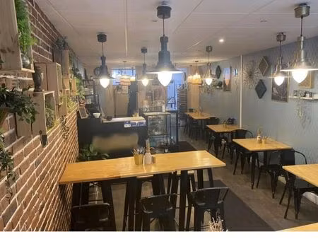 local commercial 63 m²